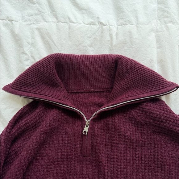 ALO Yoga Cashmere Plush Waffle 1/4 Zip Pullover - Picture 3 of 5